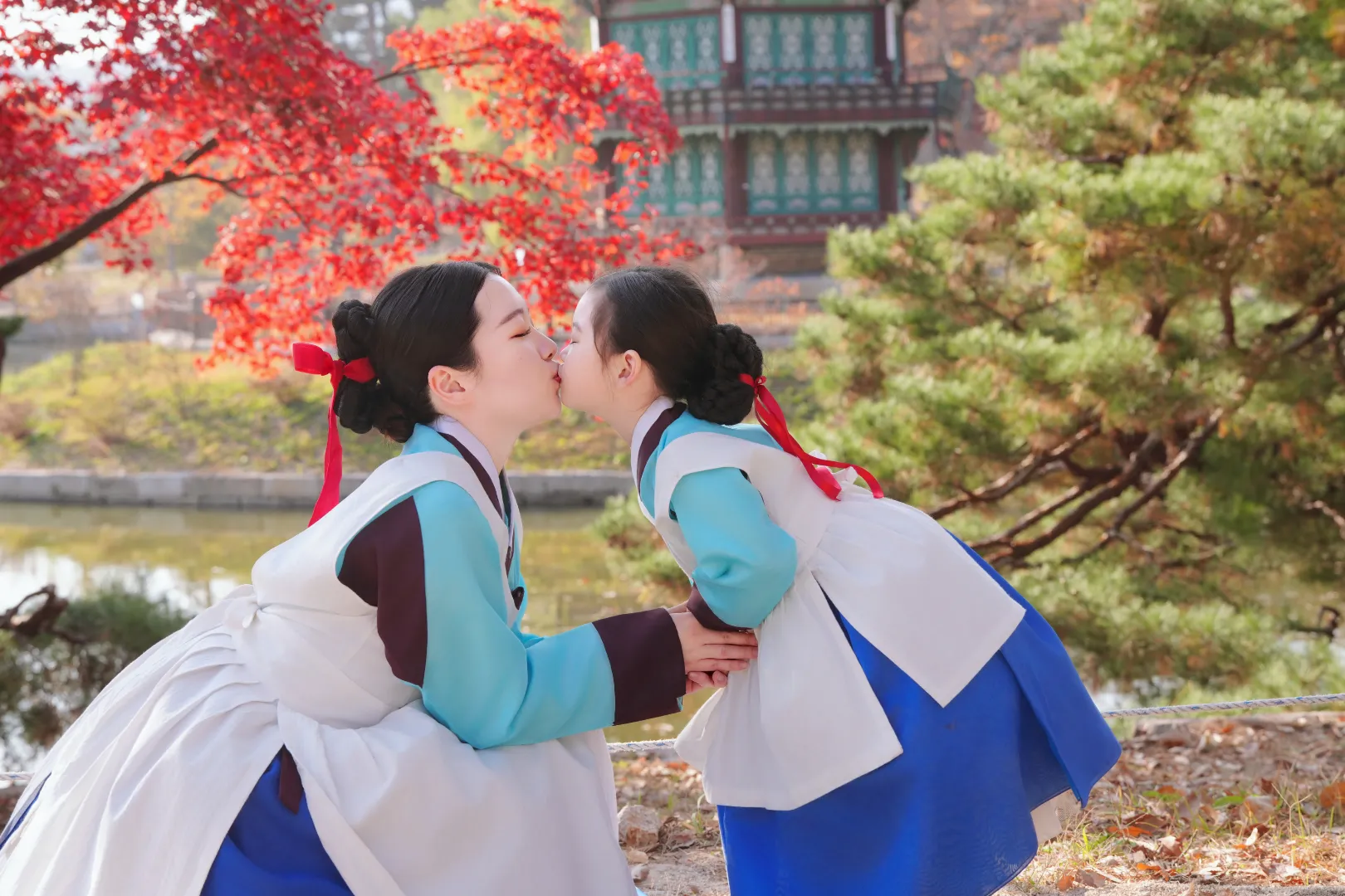 Hanbok Rental & Photo Shoot (Bukchon Hanok Village Branch) 6